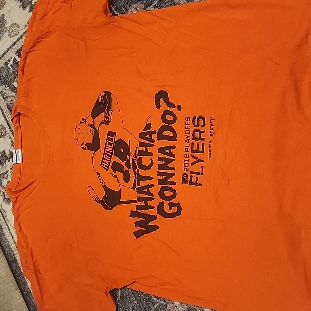 Men's Flyers 2012 Promo Tee XL